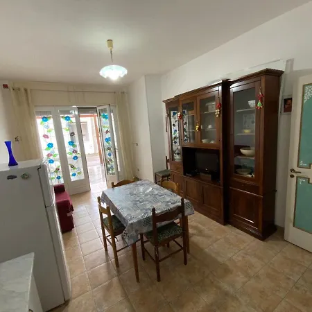 Casa Rizzello * Lido Marini