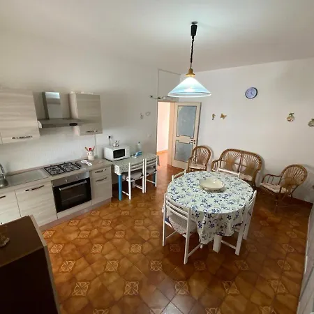 Holiday home Casa Rizzello Lido Marini